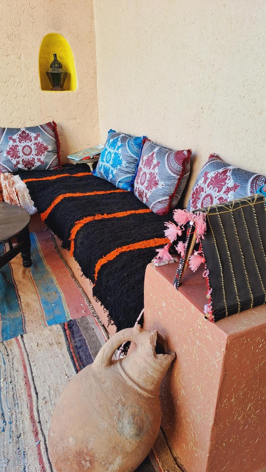 La Petite Maison Du Lac Iriki Foum Zguid Exterior foto